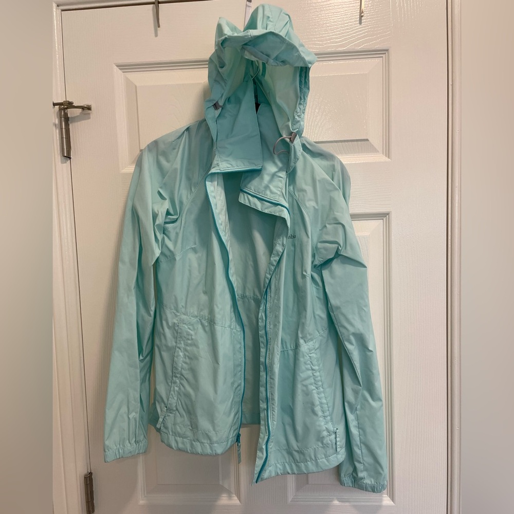 Columbia Light Blue Hooded rain and wind breaker Jacket